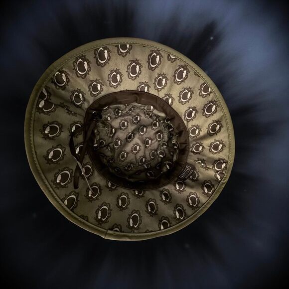 Universal Studios Monsters Bride of Frankenstein Reversible Bucket Hat - Picture 5 of 6